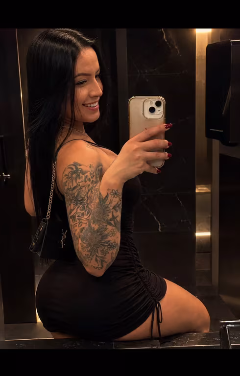 Bianca, e Gaby massagem tântrica, sensual e depilação